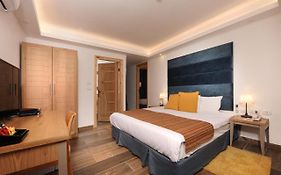 Tzukim Desert Traveler'S Hotel - מלון צוקים